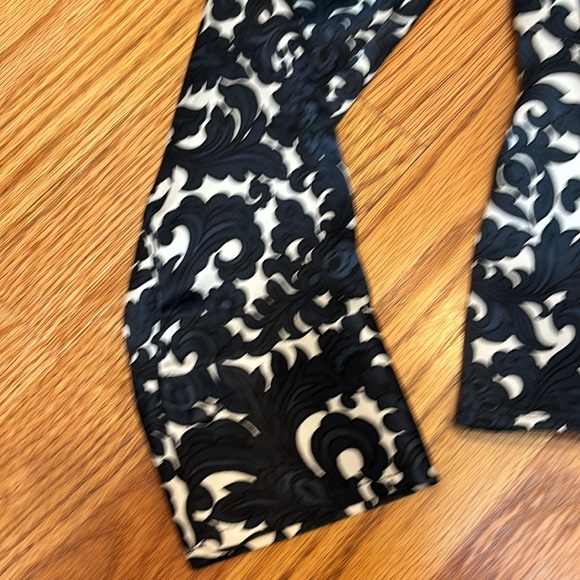 Tbits blouse - Picture 3 of 6